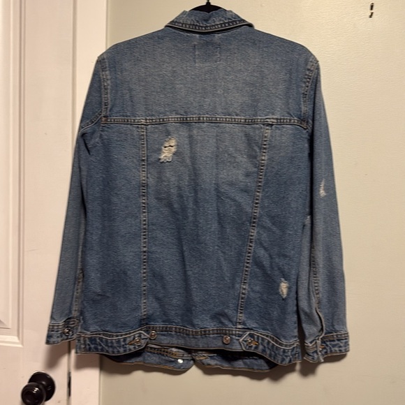 Stradivarius Light Blue Denim Jacket - oversized - distressed wash - small - Picture 5 of 5
